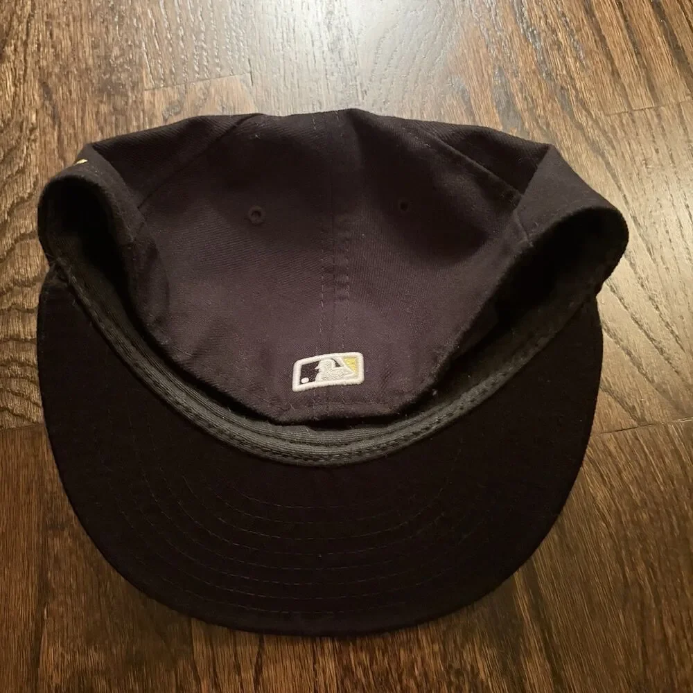 Pittsburgh Pirates Hat Cap Fitted Mens 7 1/4 Black MLB Baseball 59FIFTY New Era